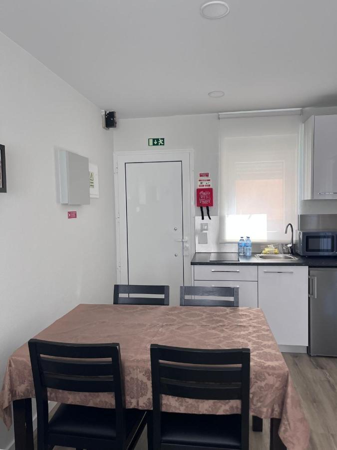Ferienwohnung Casas Dona Emilia Vieira de Leiria Exterior foto